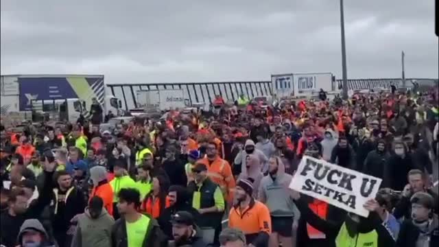A Sea Of Hi-Vis On The Streets Of Melbourne Today 🙌 21/09/21