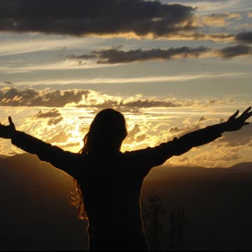 Nighttime Prayer for Surrender #youtubeshorts #godslove #grace #jesus #god #mercy #faith