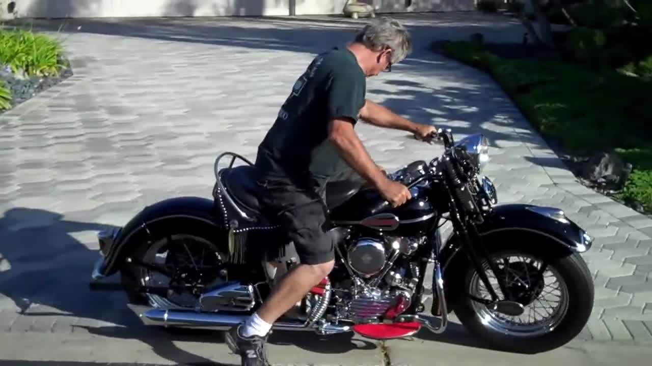 1941 Harley Davidson EL Knucklehead, Cold Start