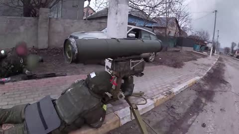 Ukraine War - Helmet Cam Captures Russian Air Assault Troops First Capture Of Hostomel Airport