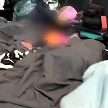 EE.UU | Los inmigrantes ilegales siguen durmiendo en las terminales del aeropuerto de Boston