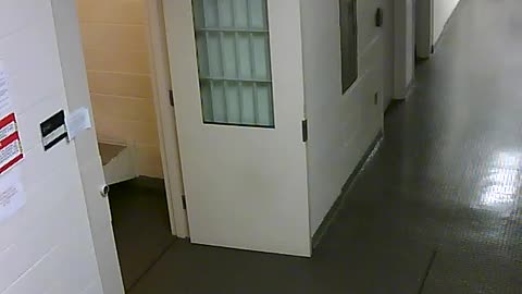 1665HQOB02PrisonerProcessingCell_2021-01-06_10h40min01s430ms.mp4