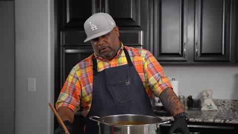 Smothered Okra and Shrimp Recipe | Soul Food Sunday