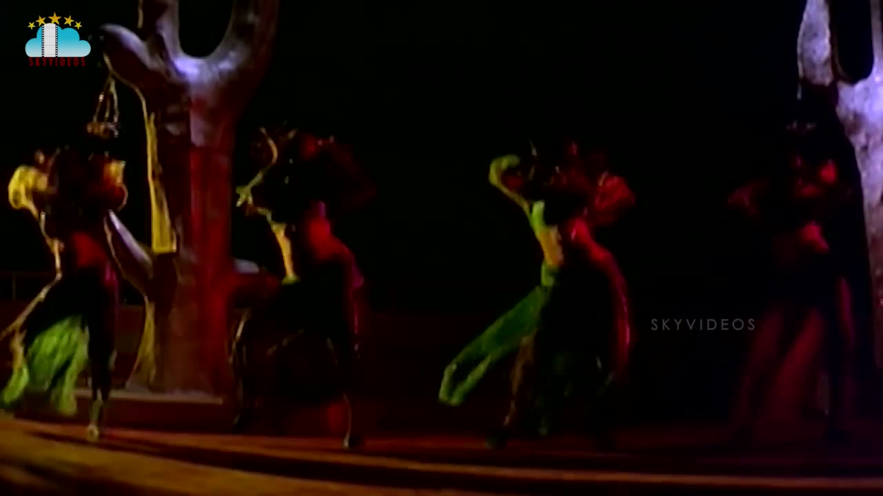 Bobbili Puli Movie Song O Subbarao O Apparao-NTR, Jyothi Lakshmi, Jaya Malini