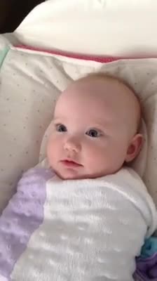 Adorable baby doesn’t think she’s beautiful!