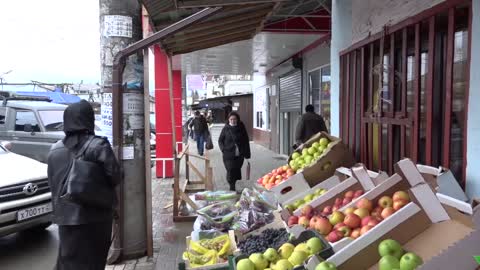 Как соблюдаются новые ограничительные меры в Сухуми