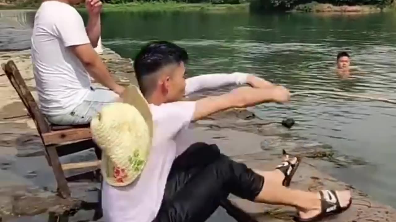 Most funny chinese video 🤣 #viral #rumble #trending