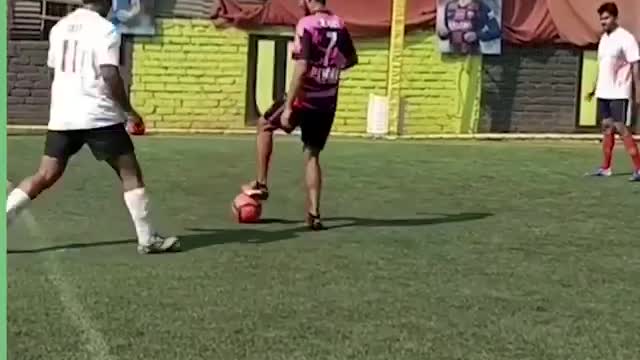 A nutmeg Panna Tunnel Whatever you call it it's the ultimate disrespect... 😳⚽