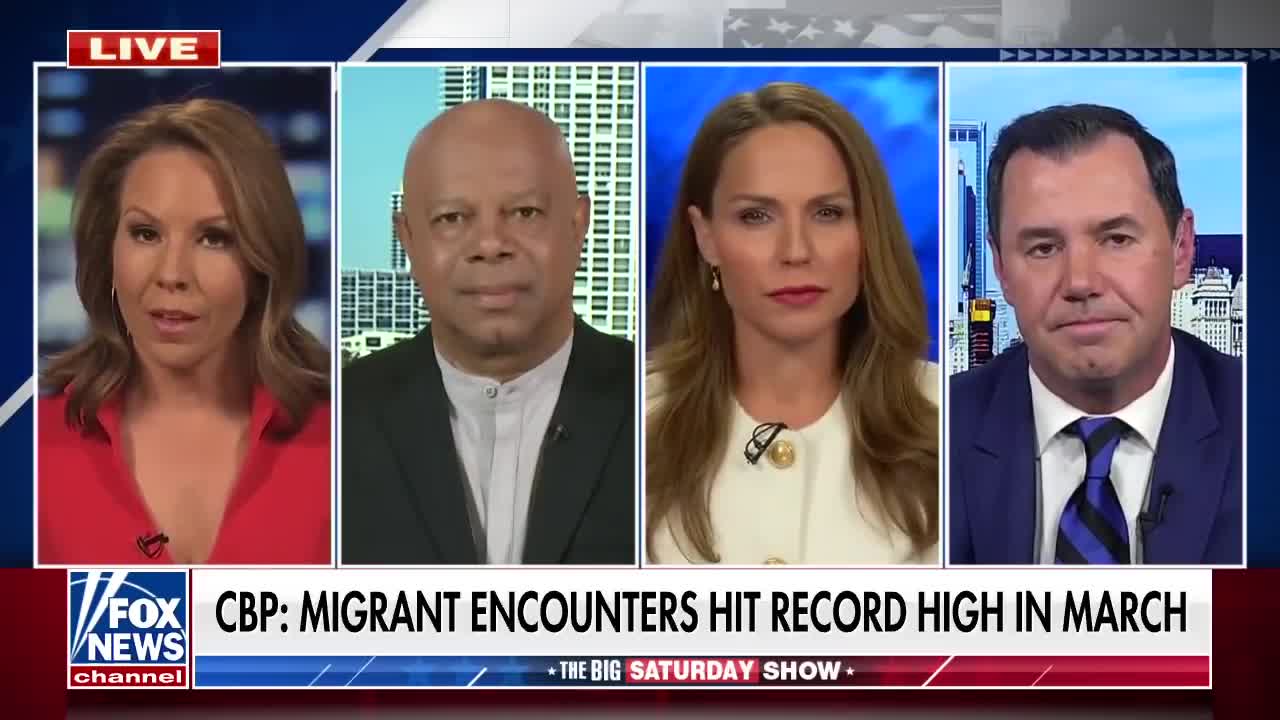 Biden resumes secret migrant flights: Report
