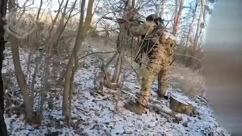 Fierce fight from the first person of a Ukrainian fighter. Location not specified
