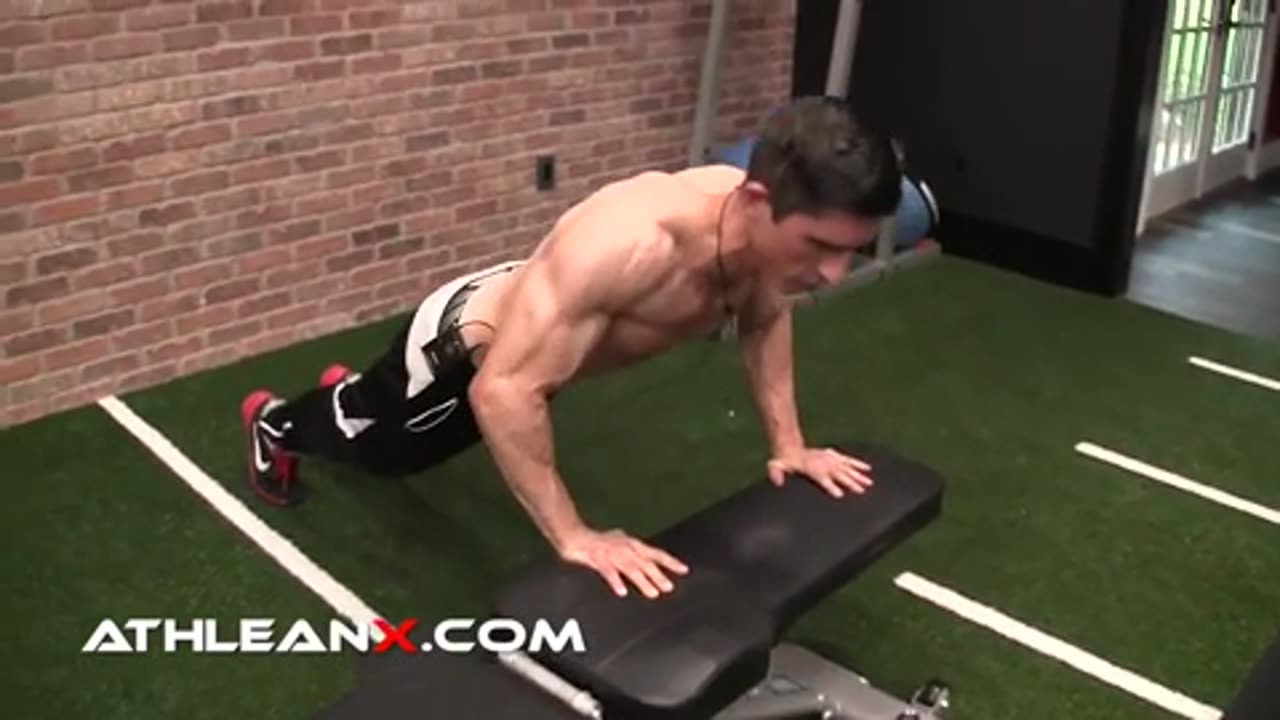 [Chest Workouts]bodyweight-incline-pushup