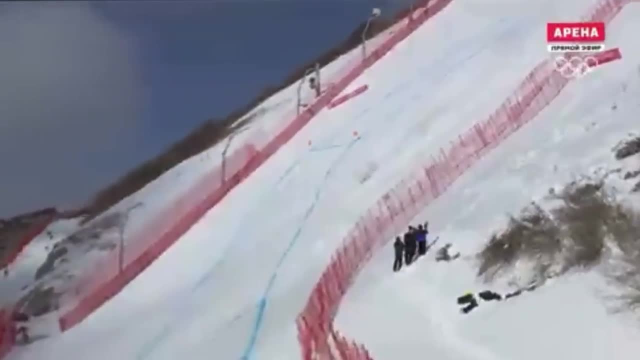 A terrible fall on downhill skiing