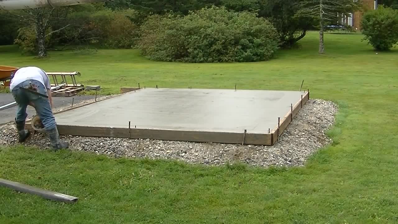 How to pour, form and finish a concrete shed slab. DIY!