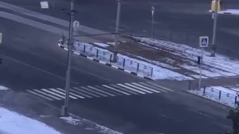 Russian light armored vehicles (tigr) and trucks driving straight into Kharkiv