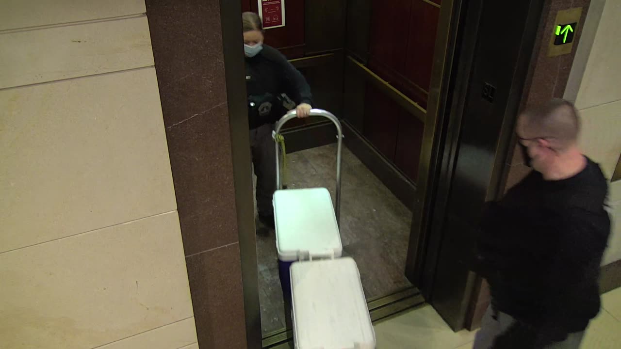 7026CVCSLElevatorLobbyAtriumSVC312_2021-01-06_11h00min00s700ms.mp4