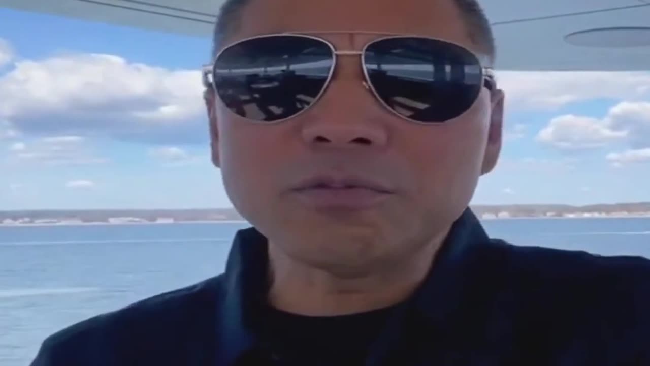 20200820文贵先生直播： #谁是真战友：到底谁想灭共？（班农先生被捕事件，315事件）欢呼雀跃者一定是敌人；继续更加猛烈传播真相的是生死战友！