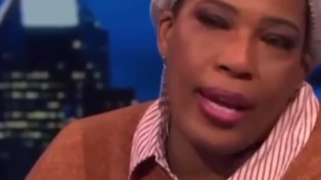 Macy gray knows what a woman is .