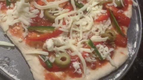 Rambo Dee Elite presents Home made pizza in the hot oven - really easy to make