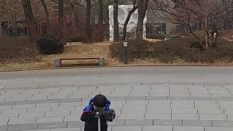 korean 4-year-old boy micro kickboard