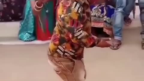 Indian children dance