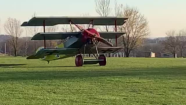 Fokker Dr.1 Taxi’s in