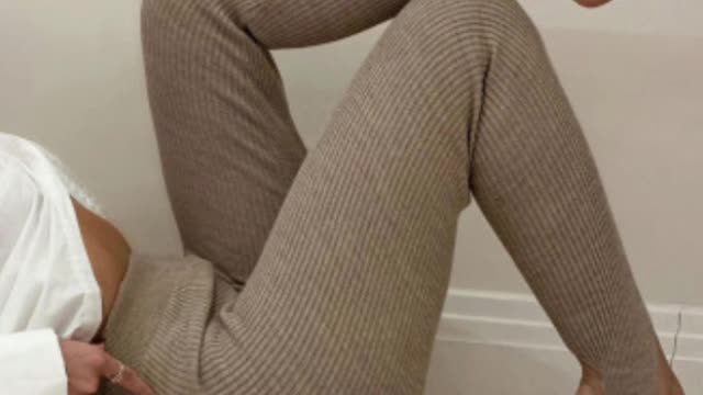 Tossy Beige Ribbed Knit Leggings