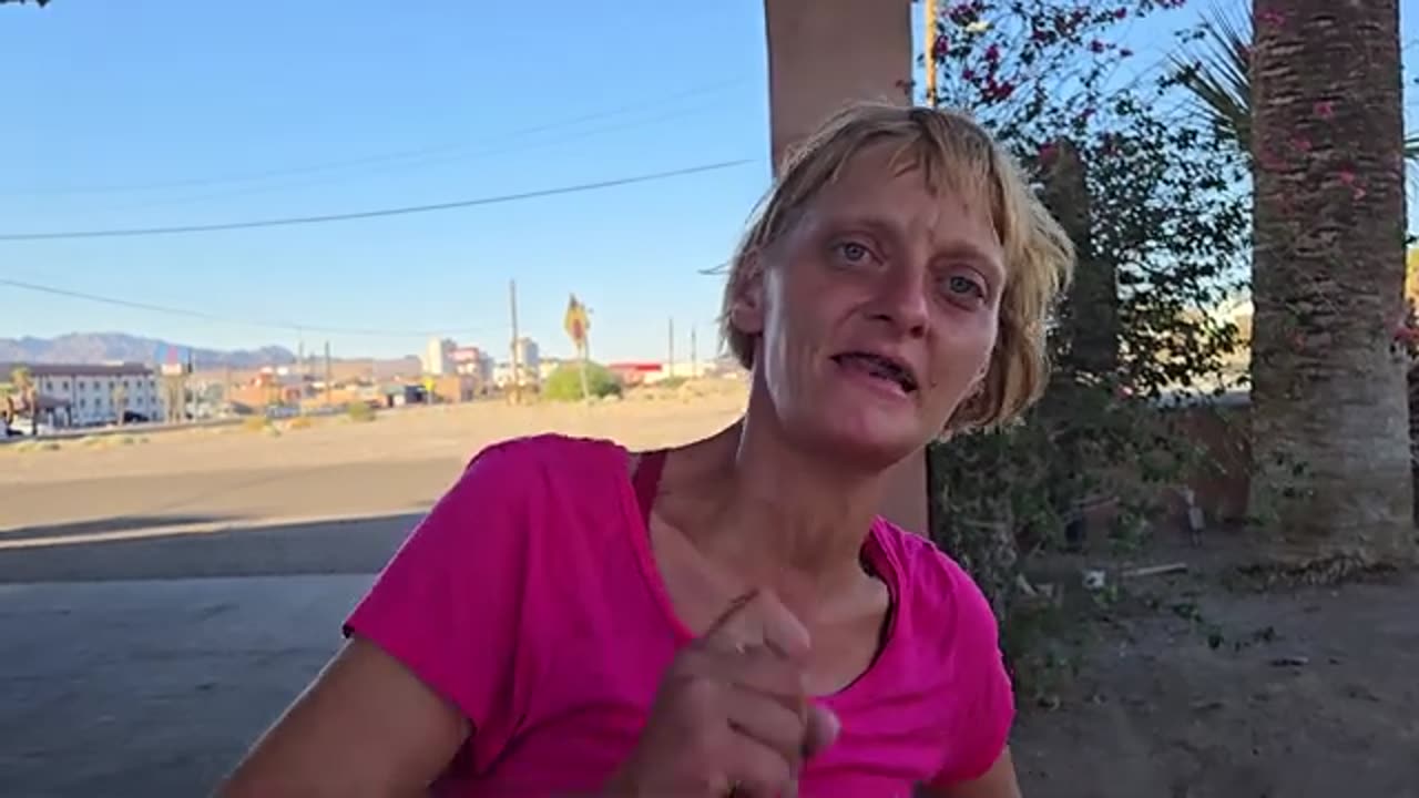 Tammy: Talks #homeless #addiction #amongus