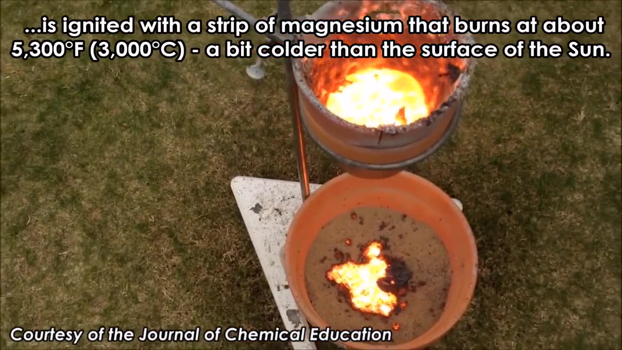 The 10 Most AMAZING Chemical Reactions (with Reactions)