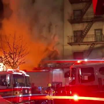 🚨#UPDATE: A five-alarm fire that engulfed and destroyed several businesses #Kingsbridge | #New York
