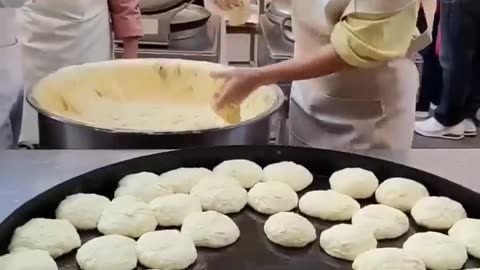 Street food pastry #shorts #foodshorts #nafizafood #food #youtubeshorts