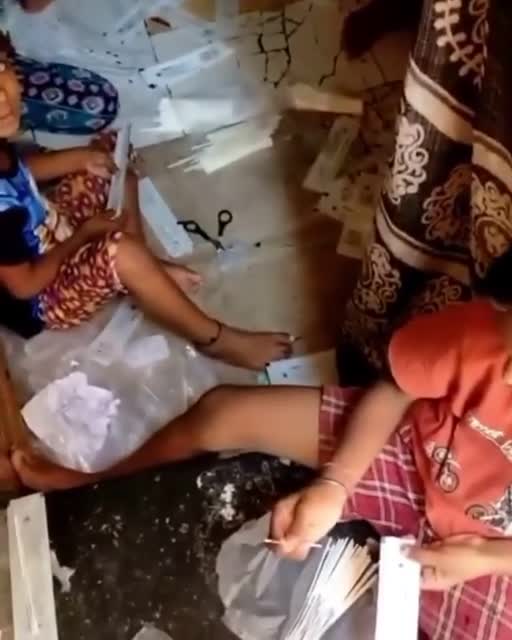 Laboratorio di Tamponi PCR. ,,confezionati sigillati in ambiente sterile.. Maggio 2021