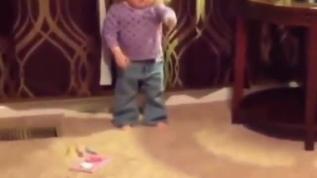 Lovely baby dance q