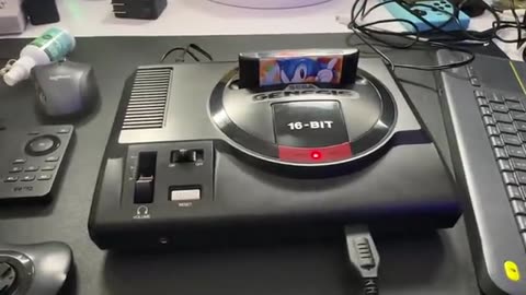 Dad Bought Sega Genesis From DKOldies [BjTuN7Aqzrk-1]