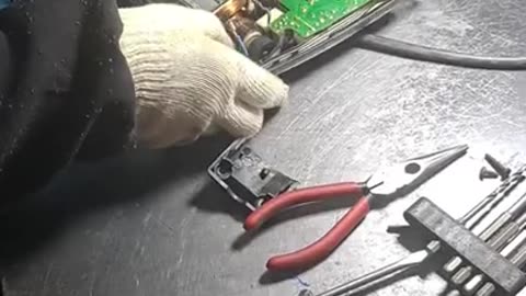 Inspecting and Repairing the Carbon Brush Inside an AEG Power Drill