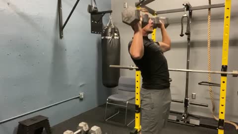 Shoulder Press - Delt Fly