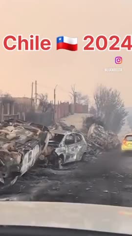 Chile 🇨🇱 Fire 🔥 ( DEW ) Attack ! Why would these cars be upside down?