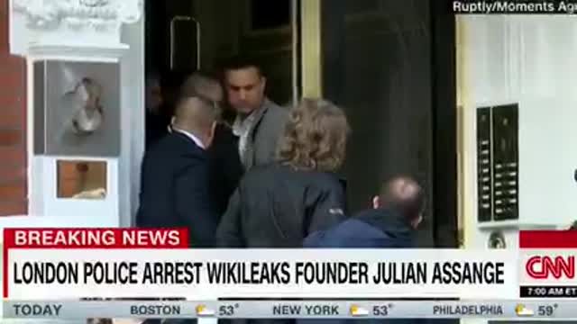 Julian Assange, un breve riepilogo