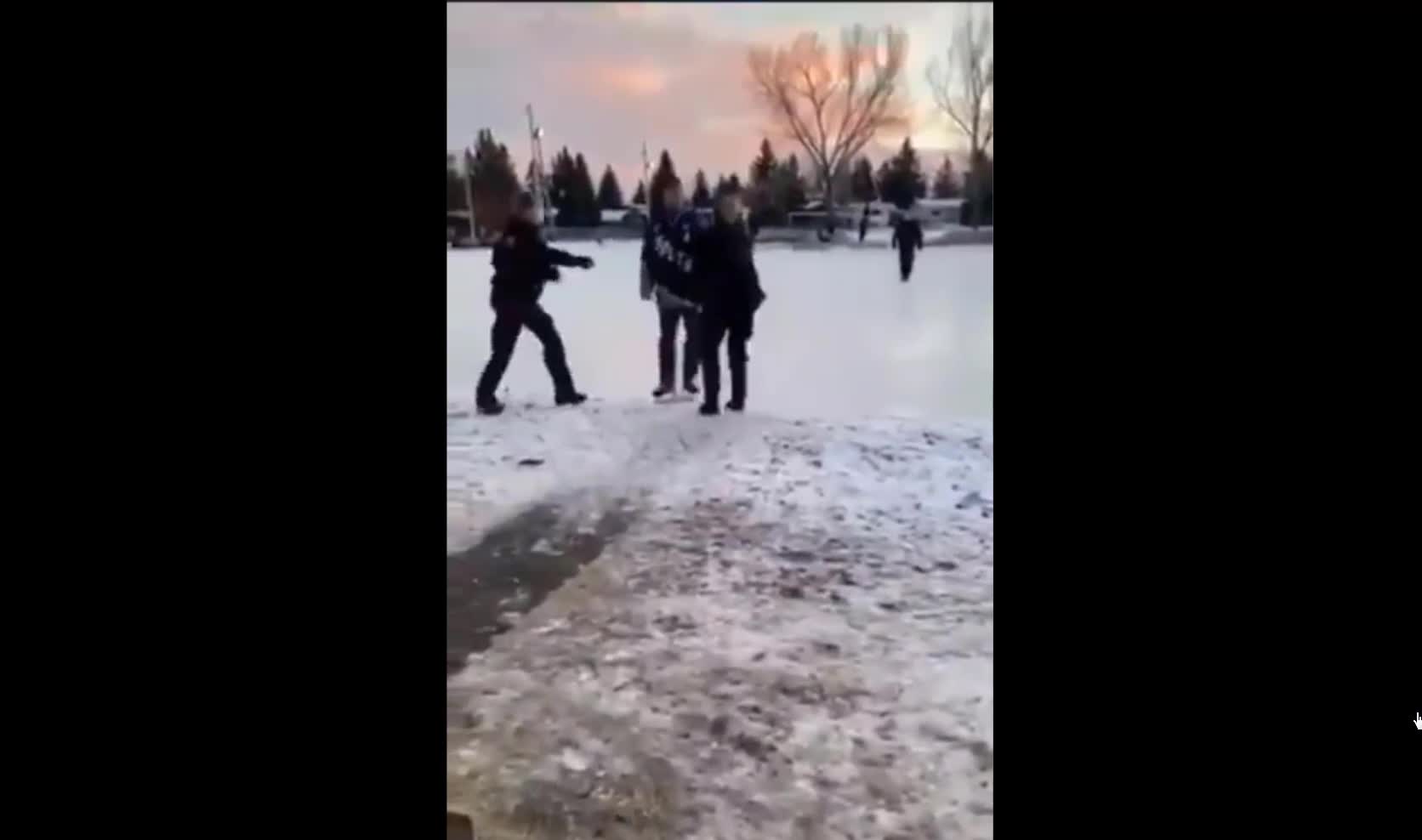 Aggressive Female Police - Calgary December 2020