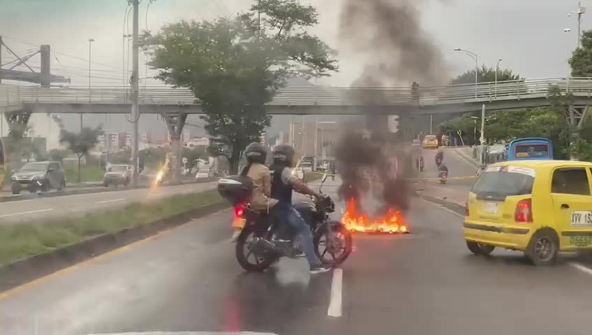 Protesta en la autopista a Piedecuesta