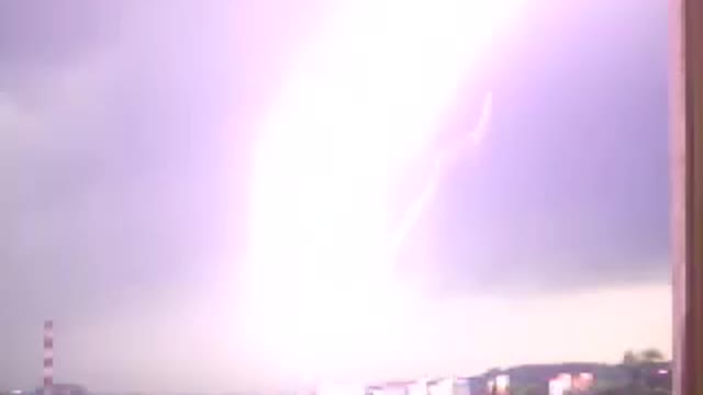 Thunder Da Cathedral in the city