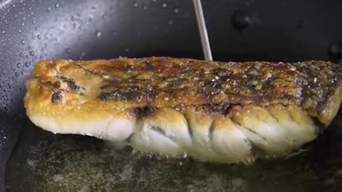 how to sear a piece of fish