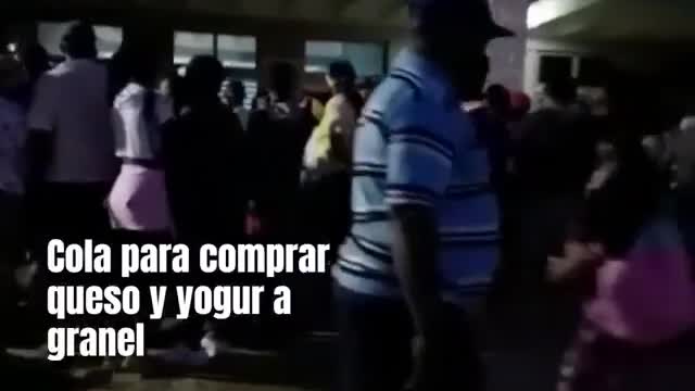 LAS INMENSAS COLAS EN CUBA PARA COMPRAR ALGO DE ALIMENTO