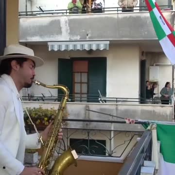 Quarantine is not a problem for this inspired performer!