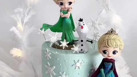 cartoon character cake