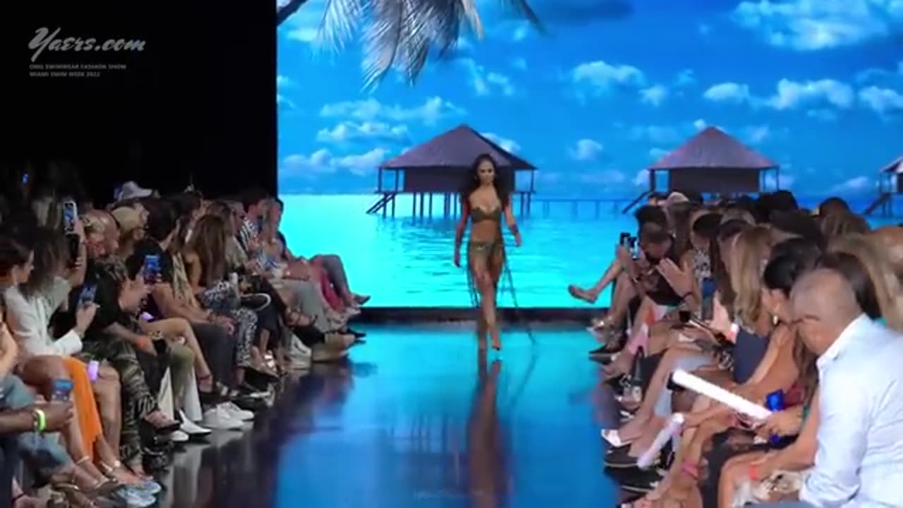 OMG Swimwear Fashion Show Miami Swim Week Art Hearts Fashion #fashion #bikini