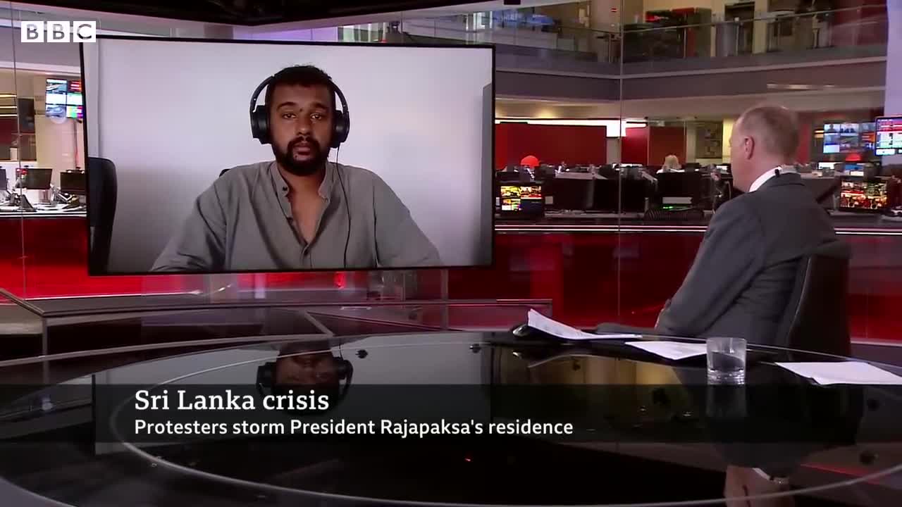 Protesters storm Sri Lanka presidential residence – BBC News