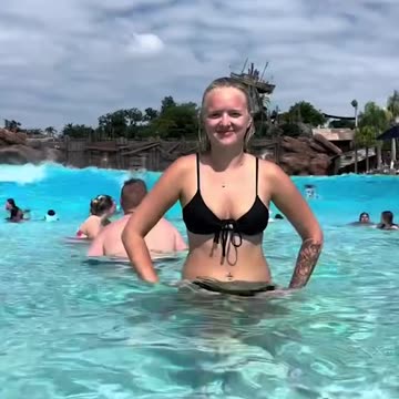 Pose In front Of The Wave