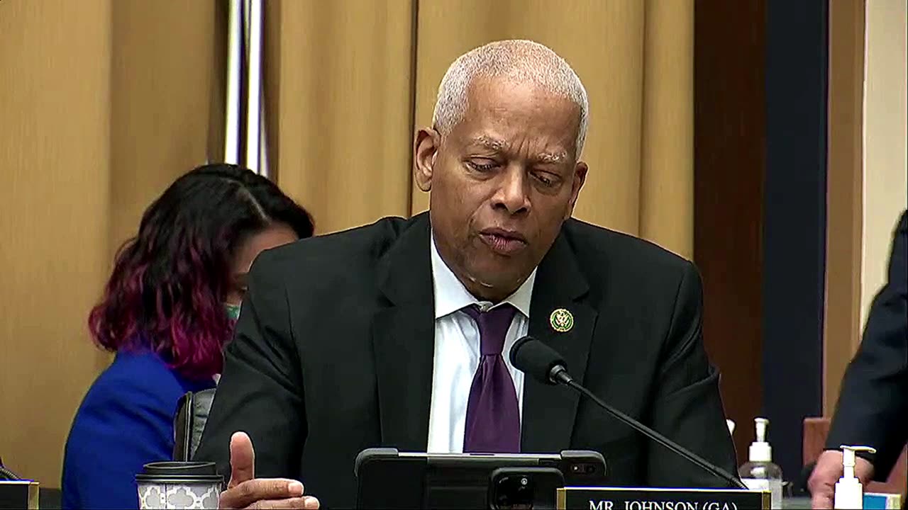 Robert Hur Forcefully Denies When Hank Johnson Confronts For Trying To Help Trump