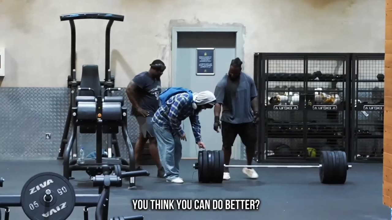 ANATOLY GYM PRANK - ELITE POWERLIFTER