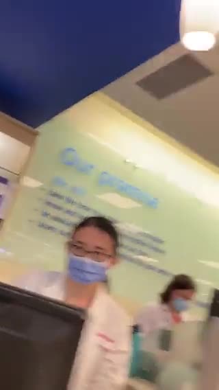 Canadian Pharmacy Refuses To 'Comment' On Woman Who Died Minutes After Booster Shot